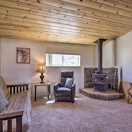 Rustic Bullhead City Retreat With Porch And Views Exterior foto